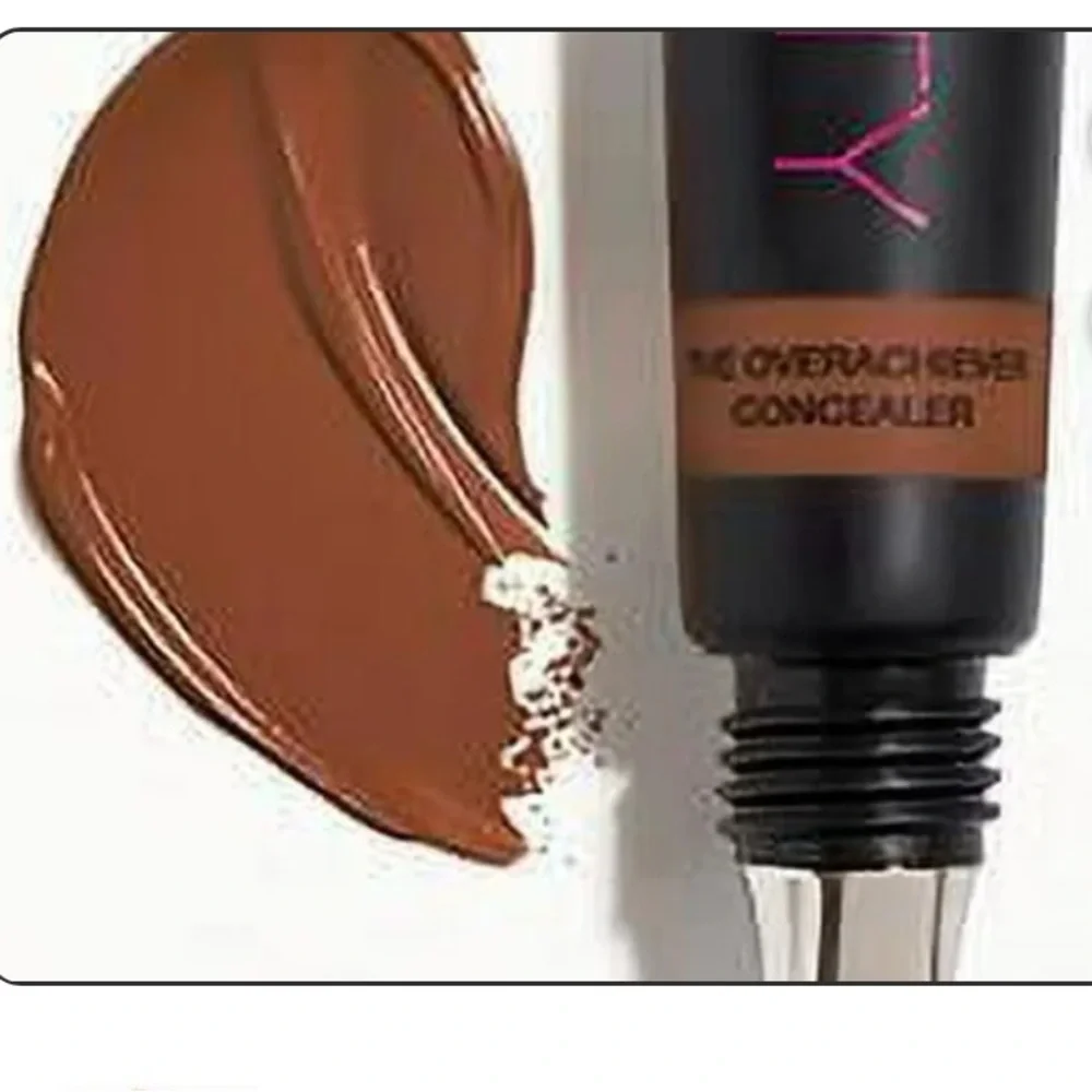 HUDA BEAUTY The Overachievers Concealer High Coverage ( Chocolate Chip 38R)